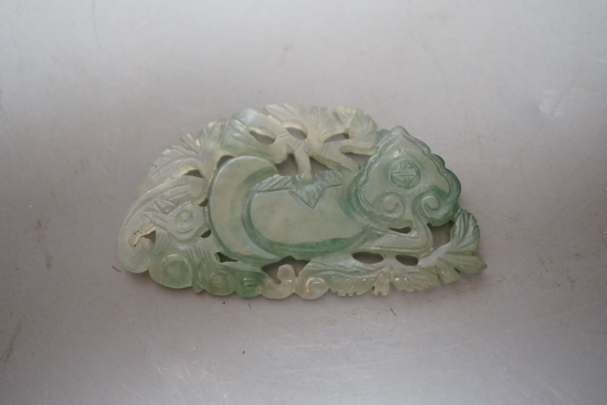 Four Chinese jade carvings of animals and fruit, tallest 4cm